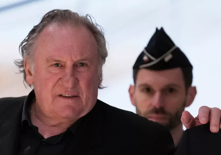 La justicia francesa condena a Depardieu por agresiones sexuales