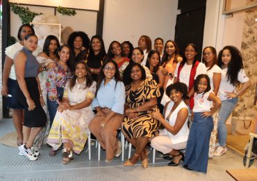 Realizan con éxito “Mujer Emprende”, iniciativa para empoderar a féminas en sus proyectos