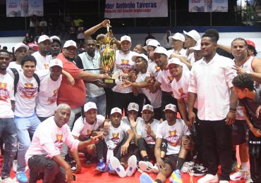 Caminantes de Los Alcarrizos se coronan campeones novena versión torneo ABASADO