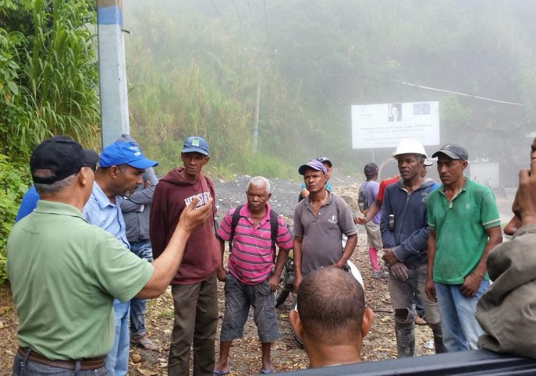 Edesur y cooperativas de Larimar llegan a acuerdo que normaliza y restablece el servicio de electricidad en la zona minera