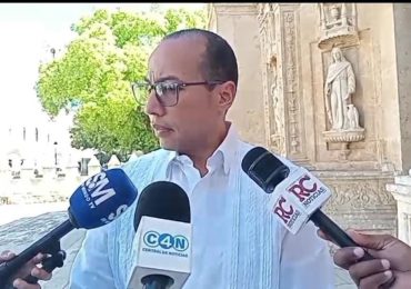 Pasaporte implementará servios de "courier" evalúa cambio de sede y emitirán pasaporte electrónico a final de año