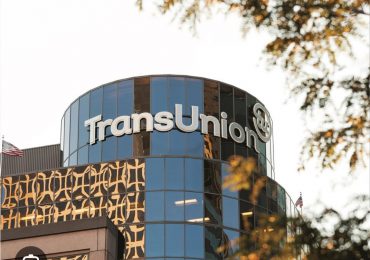 Procredito Dominicana notifica demanda colectiva para que TransUnion entregue miles de reportes de crédito bancarios gratis