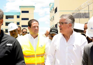 Supervisan avances en construcción del Centro Correccional de Las Parras