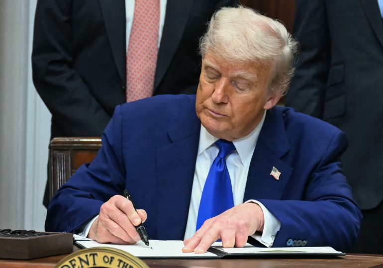Trump promete reducir drásticamente el precio de medicamentos en EEUU