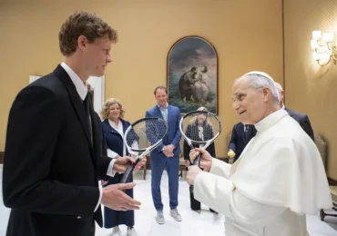 Video: El Papa León XIV recibe al tenista Jannik Sinner en el Vaticano