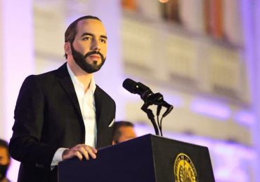 Bukele anuncia impuestos a oenegés en El Salvador