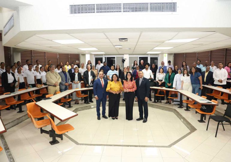 Pastoral de Comunicación realiza panel sobre infoxicación e inteligencia artificial