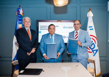 La ONDA y la Alianza contra la Piratería Audiovisual firman histórico acuerdo de cooperación internacional