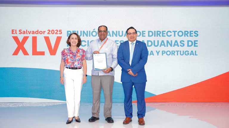 Aduanas de República Dominicana es reconocida por Aduanas de Iberoamérica