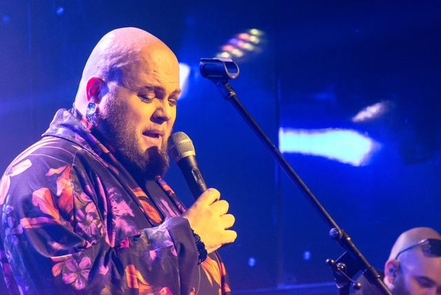 Enrique Ramil toca el corazón de Santo Domingo con un concierto inolvidable