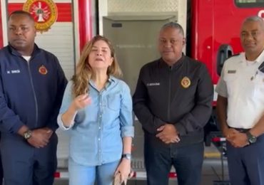 Carolina Mejía felicita a los bomberos y resalta su labor en el Día Internacional de los Bomberos