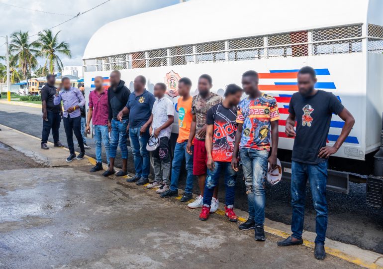 Migración impacta política migratoria oficial con 1,509 detenciones y 1,079 deportados