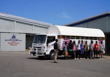 Operaciones migratorias dejan saldo de 1,243 detenidos y 1,082 deportados