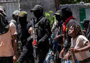 Mujer en Haití mata a 40 miembros de banda criminal con empanadas envenenadas: Usó pesticida agrícola