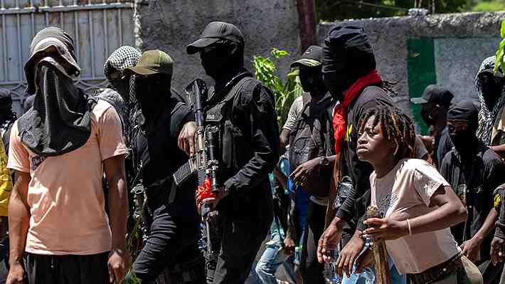 Mujer en Haití mata a 40 miembros de banda criminal con empanadas envenenadas: Usó pesticida agrícola