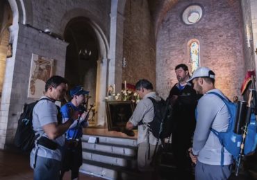 Edison Santos “peregrino dominicano” comparte una poderosa reflexión sobre la vida como un peregrinaje consciente