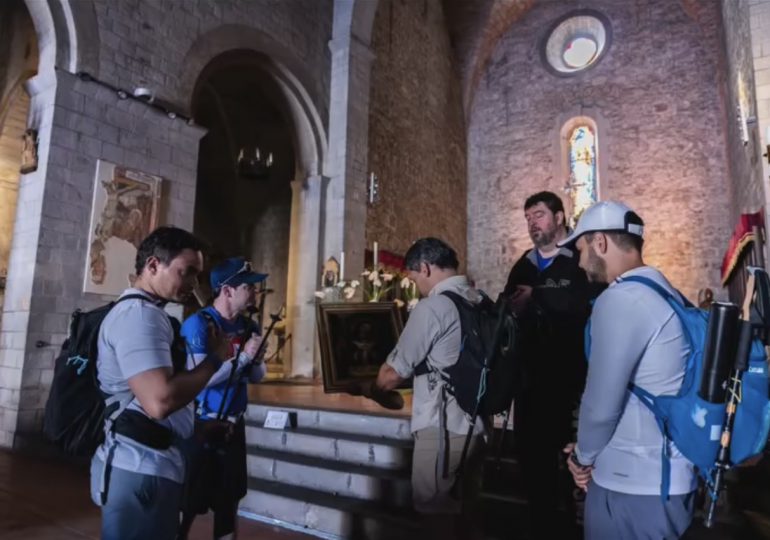 Edison Santos “peregrino dominicano” comparte una poderosa reflexión sobre la vida como un peregrinaje consciente