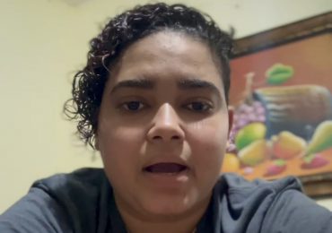 Nycole Gómez denuncia: sufrió quemaduras tras explosión en su trabajo, su madre falleció tras enterarse del accidente y la empresa aún no le ha dado indemnización 