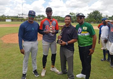 PaulinoAcademy Obtiene corona 2do TorneoBpl-Beisbol de San Pedro de Macorís
