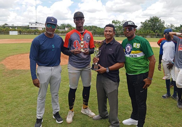 PaulinoAcademy Obtiene corona 2do TorneoBpl-Beisbol de San Pedro de Macorís