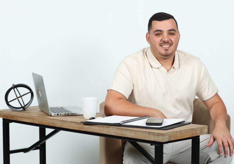 Luis Manuel Bohórquez llevará el poder de la IA a 6 ciudades en EE.UU. en su próxima gira de conferencias