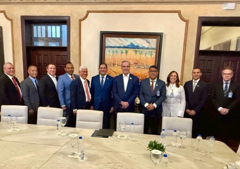 Presidente Abinader respalda plan estratégico para desarrollo Santo Domingo Norte