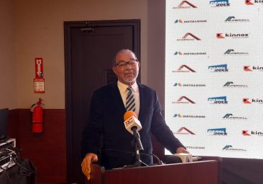 Presidente de Construexpo pide al Gobierno regularizar la mano de obra haitiana