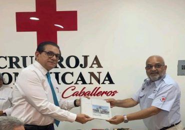 Senador gestiona la construcción de un nuevo edificio para la Cruz Roja de Santiago