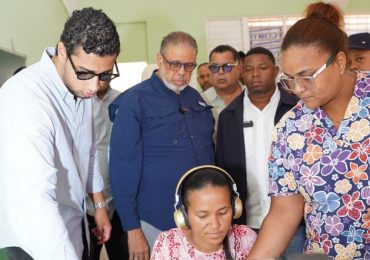 Distrito municipal Los Fríos recibe jornada asistencial de Desarrollo de la Comunidad