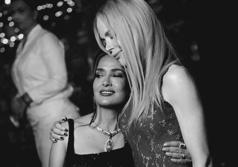 Salma Hayek celebra a Nicole Kidman en los Women in Motion Awards