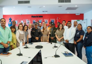 Carolina Mejía activa y deja en sesión permanente Comité de Prevención para planificar acciones frente a temporada ciclónica