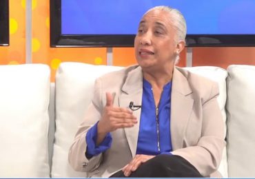 Guadalupe Valdez aboga por regularización migratoria y exige liberación de madre haitiana detenida por la DGM
