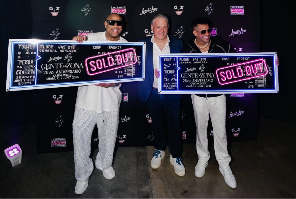 Gente de Zona hace historia con sold out en el Kaseya Center de Miami
