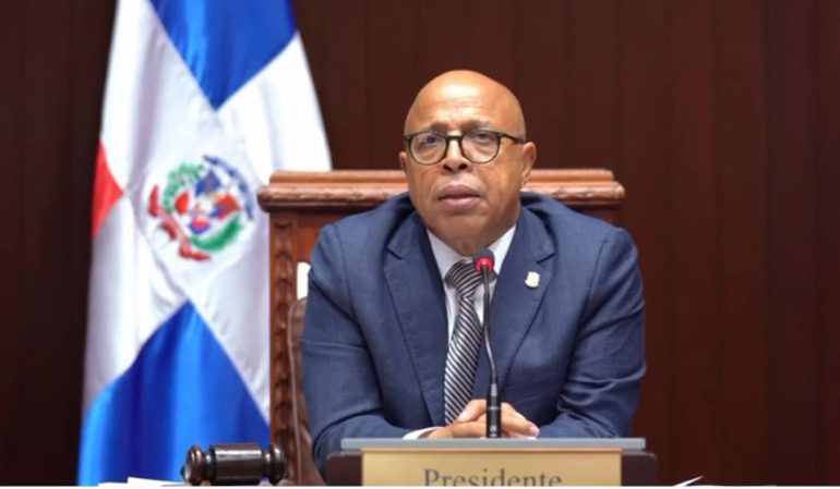 Pacheco dice que diálogo entre Abinader y los expresidentes "no puede ser tomado por una arista"