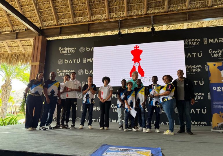 Caribbean Chess Academy se destaca en la Primera Copa Escolar de Ajedrez Punta Cana 2025