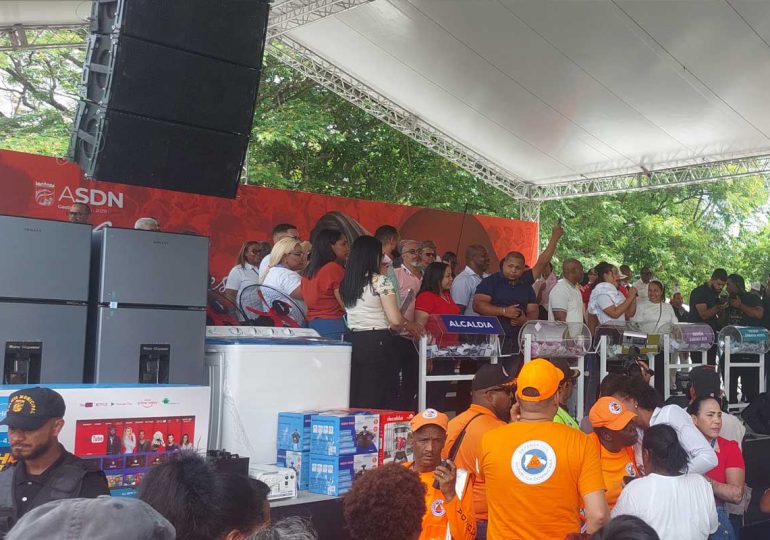 Video | Alcaldía de Santo Domingo Norte celebra el Día de las Madres junto a más de 5 mil mujeres