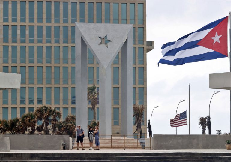 Cuba dice que respeta los acuerdos migratorios con EEUU pese a tensión diplomática