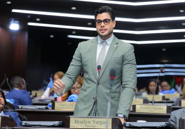 Video | Diputado Bray Vargas llama a no olvidar tragedias recientes que siguen sin respuesta