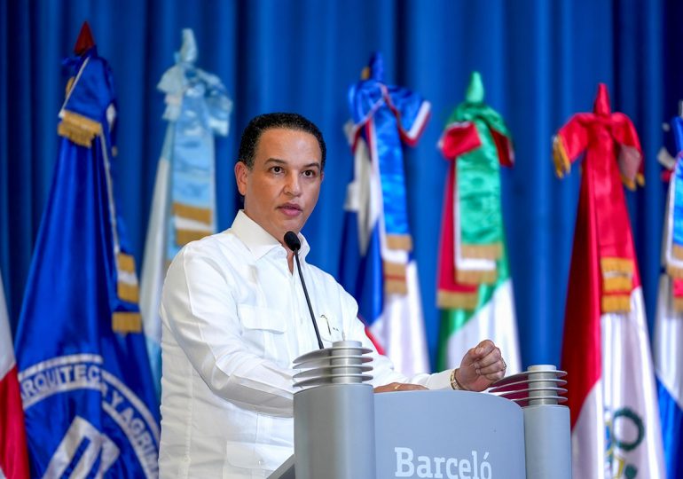 Gobierno busca llevar el servicio eléctrico al 99.5 por ciento de hogares dominicanos para 2030