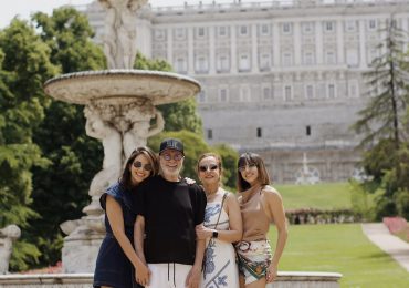 Pamela Sued disfruta de unos días en familia en España 