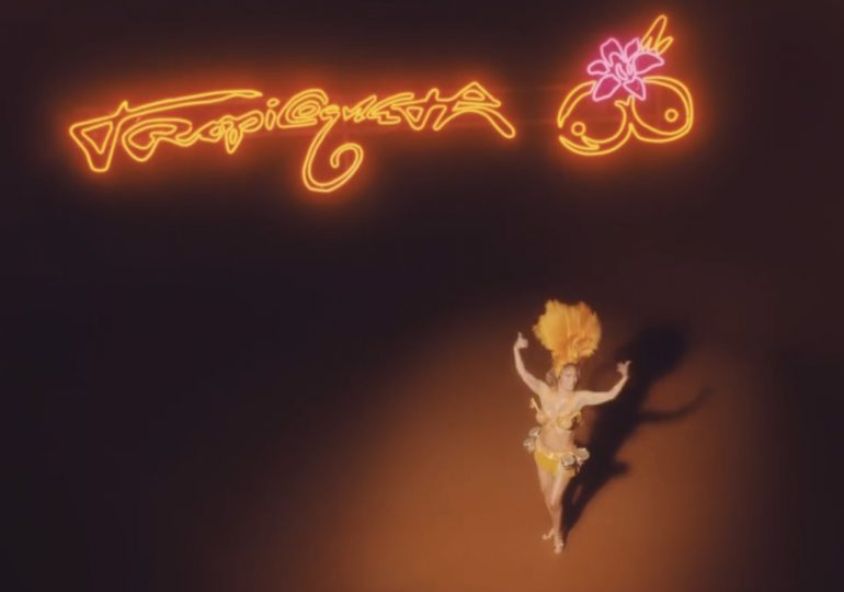 Karol G anuncia su nuevo álbum TROPICOQUETA