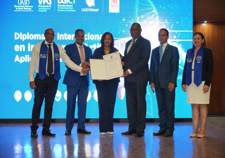 UASD certifica a más de mil profesionales en diplomado sobre Inteligencia Artificial