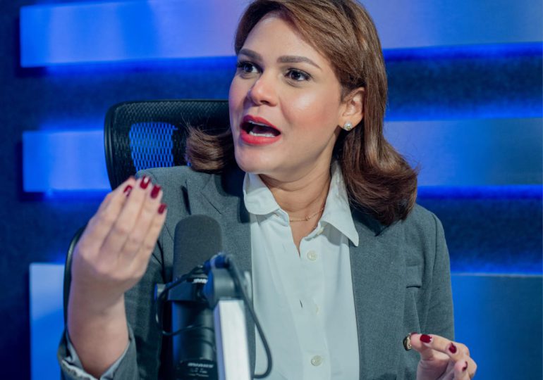 Ana García afirma en RD vivir se ha convertido en un lujo