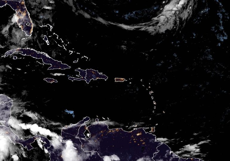 Indomet: Temperaturas calurosas, chubascos locales sobre diversas zonas del país