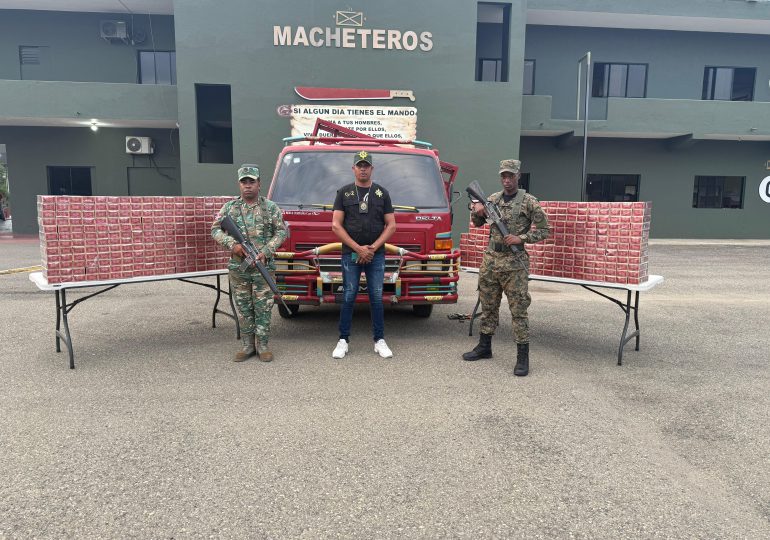 Apresan camionero que ocultaba contrabando de 90 mil cigarrillos en Santiago Rodríguez