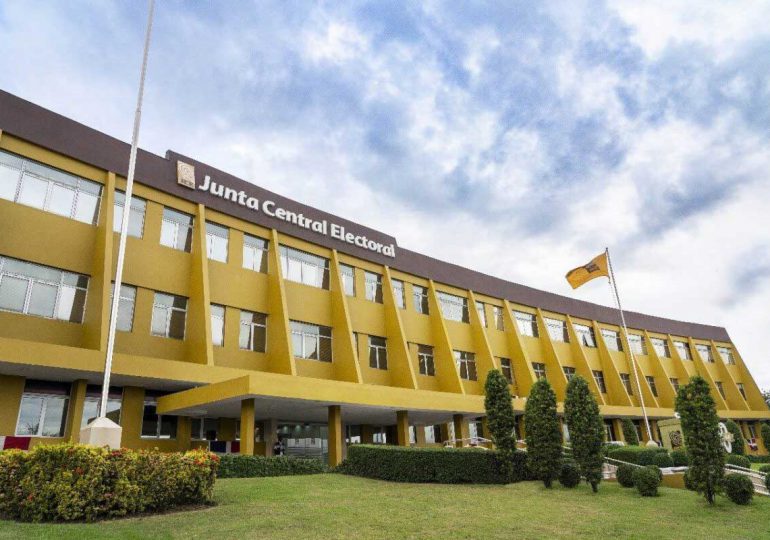 La Junta Central Electoral a partir del 01 de julio eliminará formatos de actas de “extracto” e “inextensa” ; serán unificados