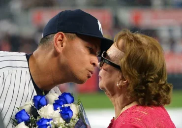 Alex Rodríguez revela su madre negoció primer contrato en MLB y cómo le impactó la ausencia de su padre