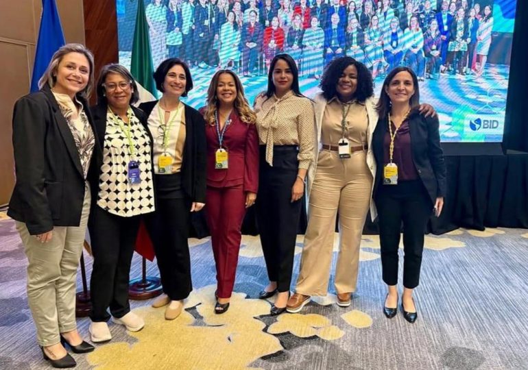 Ministerio Público participa en diálogo sobre violencia contra la mujer en México