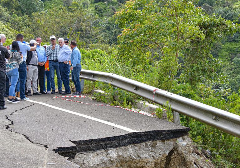 Obras Públicas refuerza presencia técnica en la carretera Casabito-Constanza