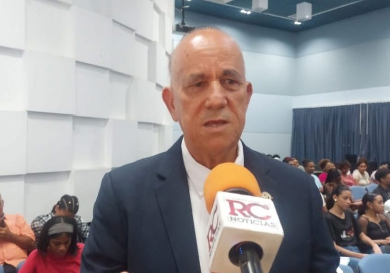 Video | Profesor Luis De León asegura situación de la educación es altamente preocupante